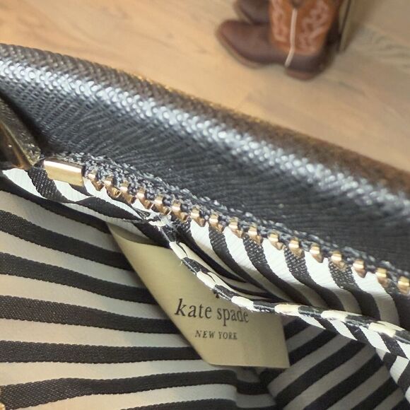 Kate Spade Saffiano Mini Sima Clutch Crossbody Purse Bag Minimal Metallic Gold - Picture 11 of 16